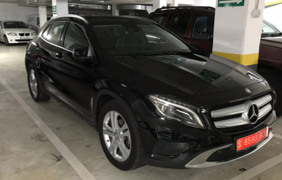 Mercedes GLA 200