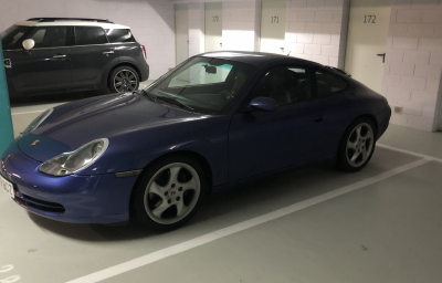 Porsche Carrera 996