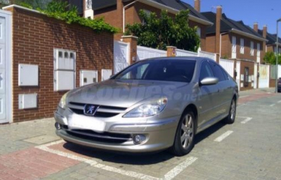 Peugeot 607