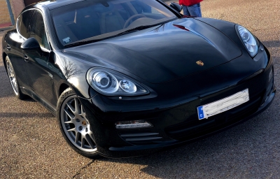 Porsche Panamera 4s