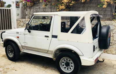 Suzuki Samurai