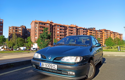 Renault Megane Berlina