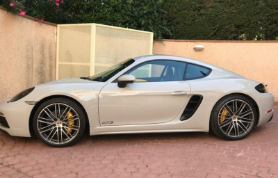 Porsche Cayman