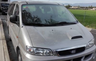 Hyundai H-1