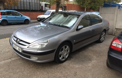 Peugeot 607