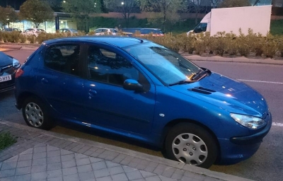 Peugeot 206